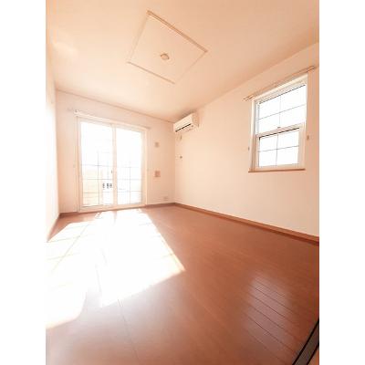 コズミック　Ａ 101【管理NO：1-014019401-01010】 ★家具家電は申し込み後に搬入します★ ★2026年10月下旬入居可能★の物件写真2