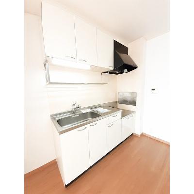 コズミック　Ａ 101【管理NO：1-014019401-01010】 ★家具家電は申し込み後に搬入します★ ★2026年10月下旬入居可能★の物件写真3