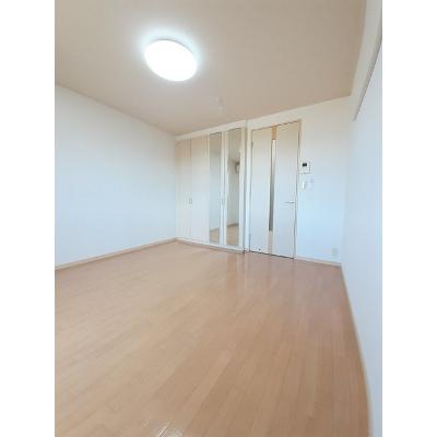 プロヴァンス吉岡 202【管理NO：1-099277501-02020】 ★家具家電は申し込み後に搬入します★ ★2026年12月中旬入居可能★の物件写真2