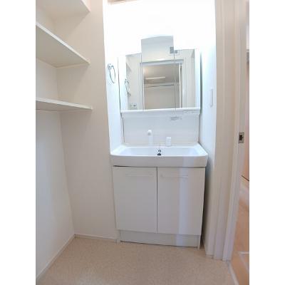シャトレー 101【管理NO：1-025054501-01010】 ★家具家電は申し込み後に搬入します★ ★2026年10月中旬入居可能★の物件写真6