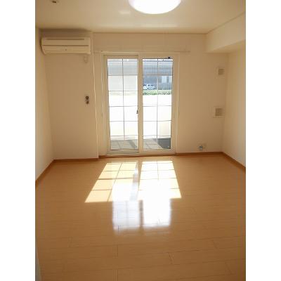グランデＫⅡ　Ｄ 103【管理NO：1-014893004-01030】 ★家具家電は申し込み後に搬入します★ ★2026年11月上旬入居可能★の物件写真2