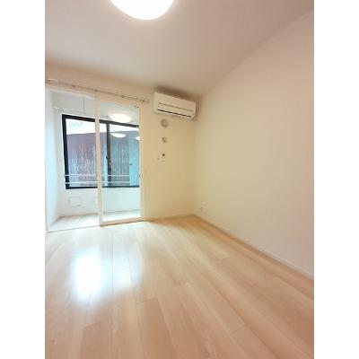パイン　ビレッジ 105【管理NO：1-025629201-01040】 ★家具家電は申し込み後に搬入します★ ★2026年10月中旬入居可能★の物件写真2