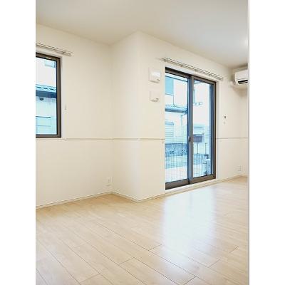 さくら　Ⅱ 103【管理NO：1-025282202-01030】 ★家具家電は申し込み後に搬入します★の物件写真2