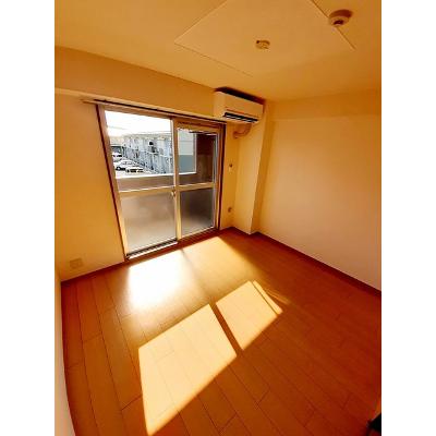 ウエスト　カレント 206【管理NO：1-007846601-02060】 ★家具家電は申し込み後に搬入します★ ★2026年10月中旬入居可能★の物件写真2