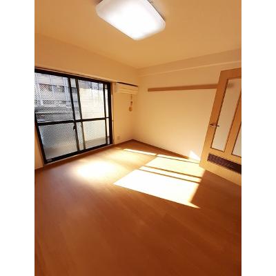 湯浅ビル 205【管理NO：1-009330501-02040】 ★家具家電は申し込み後に搬入します★ ★2026年10月中旬入居可能★の物件写真2