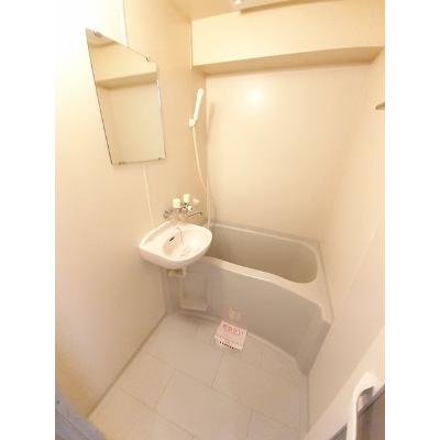 湯浅ビル 205【管理NO：1-009330501-02040】 ★家具家電は申し込み後に搬入します★ ★2026年10月中旬入居可能★の物件写真4