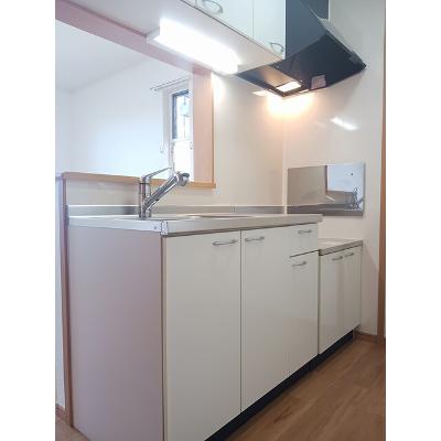 カーサ・ジョイエ 207【管理NO：1-013684501-02060】 ★家具家電は申し込み後に搬入します★ ★2026年10月中旬入居可能★の物件写真3
