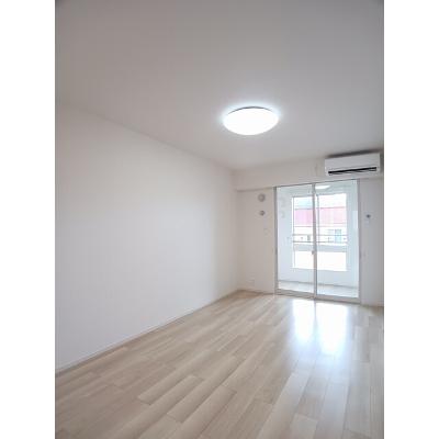 メディオ　サルーテ　Ｂ 204【管理NO：1-026110502-02040】 ★家具家電は申し込み後に搬入します★ ★2026年10月中旬入居可能★の物件写真2
