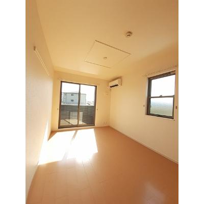 セントラル・マージュ 101【管理NO：1-020061701-01010】 ★家具家電は申し込み後に搬入します★ ★2026年10月中旬入居可能★の物件写真2