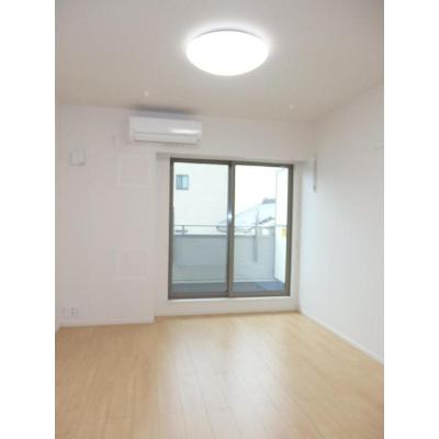 ロジェ・みゆき 201【管理NO：1-021696701-02010】 ★家具家電は申し込み後に搬入します★ ★2026年10月中旬入居可能★の物件写真2