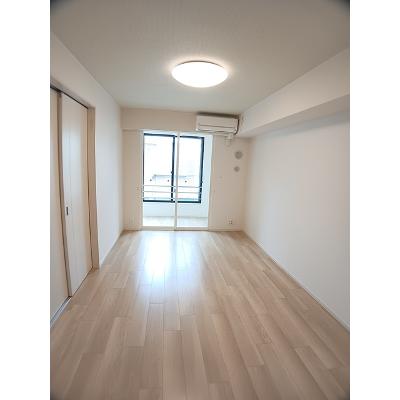 ショコラⅠ 104【管理NO：1-027758001-01040】 ★家具家電は申し込み後に搬入します★の物件写真2