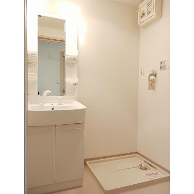 カーサ・フィオーレ中広通り 405【管理NO：1-015271901-04050】 ★家具家電は申し込み後に搬入します★ ★2026年10月中旬入居可能★の物件写真6