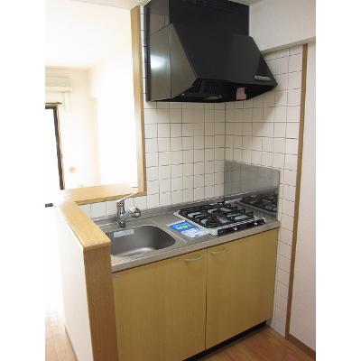 シャン・ド・フレーズⅡ 107【管理NO：1-011422501-01070】 ★家具家電は申し込み後に搬入します★ ★2026年10月上旬入居可能★の物件写真3