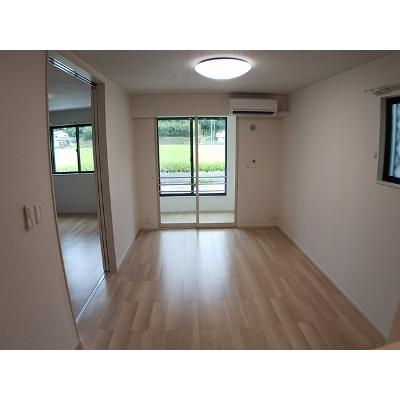 ウッドスクエアⅢ　Ｂ棟 103【管理NO：1-027887802-01030】 ★家具家電は申し込み後に搬入します★ ★2026年10月中旬入居可能★の物件写真2