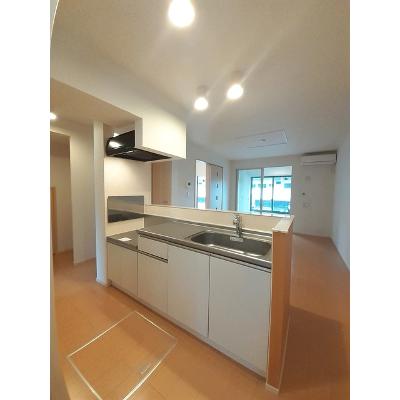 ブロッサムⅠ 102【管理NO：1-020283101-01020】 ★家具家電は申し込み後に搬入します★ ★2026年10月中旬入居可能★の物件写真3