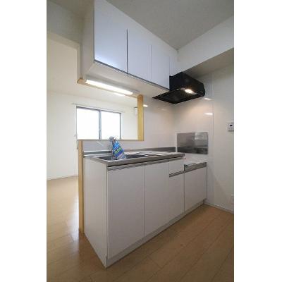 ニュームーンヒルズ新生 301【管理NO：1-019332201-03010】 ★家具家電は申し込み後に搬入します★ ★2026年10月中旬入居可能★の物件写真3