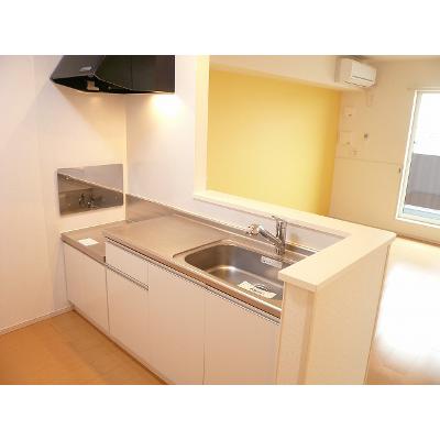 パーラメントハウス 203【管理NO：1-019714601-02030】 ★家具家電は申し込み後に搬入します★ ★2026年10月下旬入居可能★の物件写真3