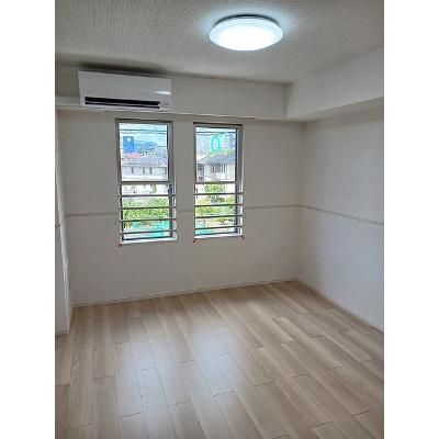 フォンテーヌⅢ 203【管理NO：1-028585501-02030】 ★家具家電は申し込み後に搬入します★の物件写真2