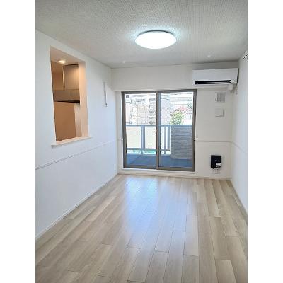 フォンテーヌⅢ 201【管理NO：1-028585501-02010】 ★家具家電は申し込み後に搬入します★の物件写真2