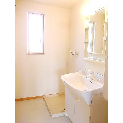 apartment 秋田県由利本荘市石脇字尾花沢５４番地３０７ 

↓地図はこちらから