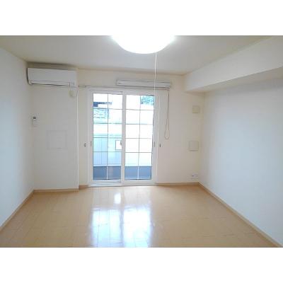 イースト・シップ弐番館 102【管理NO：1-015656502-01020】 ★家具家電は申し込み後に搬入します★ ★2026年10月中旬入居可能★の物件写真2