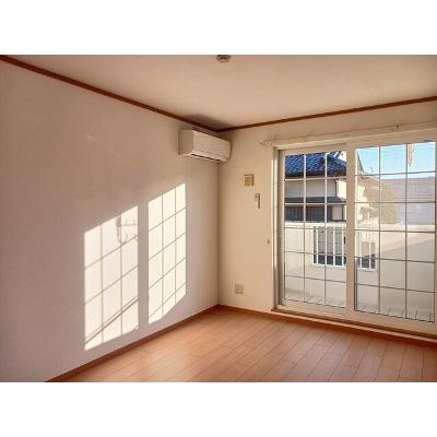 パルフォレストＡ 101【管理NO：1-012204801-01010】 ★家具家電は申し込み後に搬入します★ ★2026年10月上旬入居可能★の物件写真2