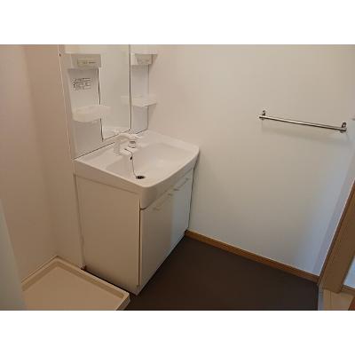 ラフィーネＥ 101【管理NO：1-014001903-01010】 ★家具家電は申し込み後に搬入します★の物件写真6
