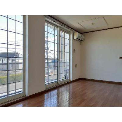リヴ・レジーナ　Ａ 202【管理NO：1-010856801-02020】 ★家具家電は申し込み後に搬入します★ ★2026年10月下旬入居可能★の物件写真2