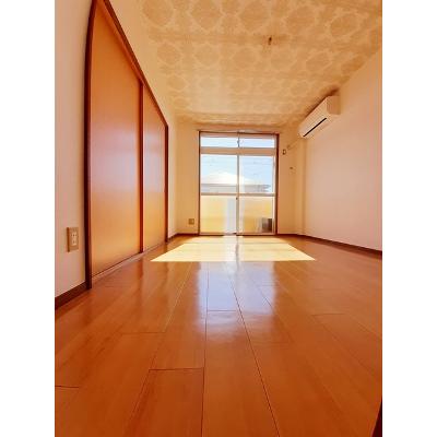 カトルセゾン 202【管理NO：1-003950601-02020】 ★家具家電は申し込み後に搬入します★ ★2026年10月中旬入居可能★の物件写真2