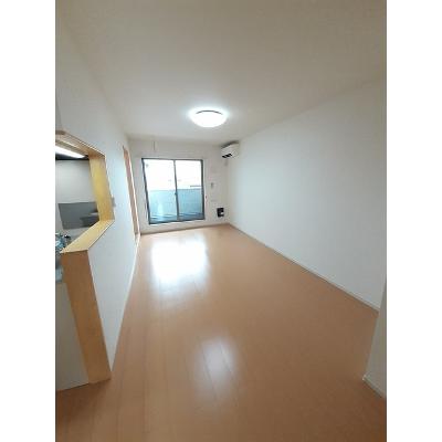 ルストパラディⅠ 302【管理NO：1-019065001-03020】 ★家具家電は申し込み後に搬入します★ ★2026年10月中旬入居可能★の物件写真2
