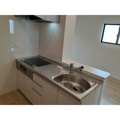 グレイス　Ⅱ 201【管理NO：1-027424002-02010】 ★家具家電は申し込み後に搬入します★ ★2026年11月中旬入居可能★の物件写真3