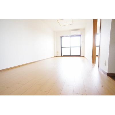 グレンツェント 305【管理NO：1-009444901-03050】 ★家具家電は申し込み後に搬入します★ ★2026年10月下旬入居可能★の物件写真2