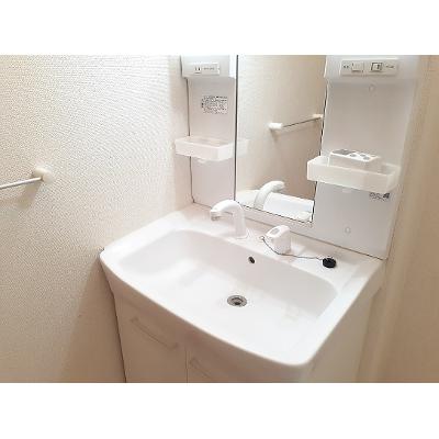 apartment 埼玉県三郷市泉１丁目７－６ 

↓地図はこちらから