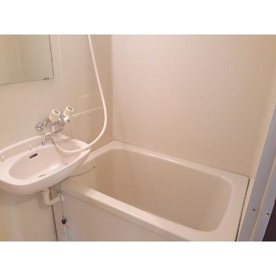 エルディムラポーム 206【管理NO：1-003668201-02060】 ★家具家電は申し込み後に搬入します★ ★2026年10月中旬入居可能★の物件写真4