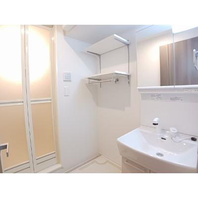 シエル 102【管理NO：1-028373501-01020】 ★家具家電は申し込み後に搬入します★の物件写真6