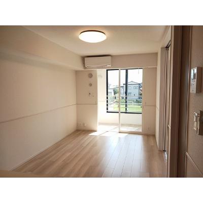 ヒカルサ高岡野村サウス２号棟 202【管理NO：1-027517902-02020】 ★家具家電は申し込み後に搬入します★ ★2026年11月中旬入居可能★の物件写真2