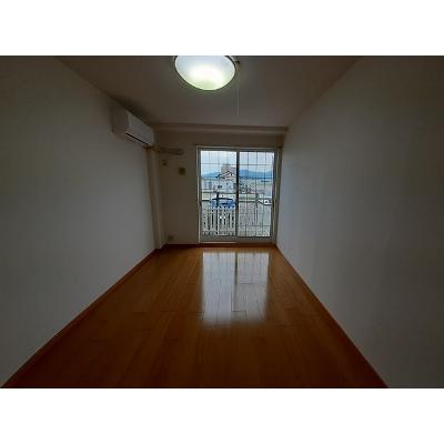 イースト　スクエア　Ａ 103【管理NO：1-012201301-01030】 ★家具家電は申し込み後に搬入します★ ★2026年10月中旬入居可能★の物件写真2