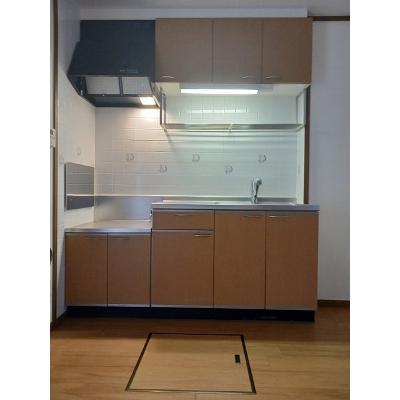キャメロット 101【管理NO：1-011344701-01010】 ★家具家電は申し込み後に搬入します★ ★2026年10月中旬入居可能★の物件写真3