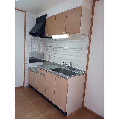 フロレスタカマクラⅠ 202【管理NO：1-011595701-02020】 ★家具家電は申し込み後に搬入します★ ★2026年10月中旬入居可能★の物件写真3