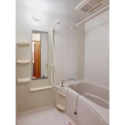 メープルリーフⅢ 203【管理NO：1-013288201-02030】 ★家具家電は申し込み後に搬入します★の物件写真4