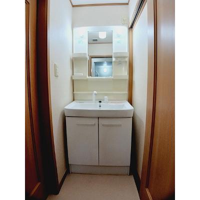 メープルリーフⅢ 203【管理NO：1-013288201-02030】 ★家具家電は申し込み後に搬入します★の物件写真6