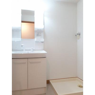 オランジュ 102【管理NO：1-013660102-01020】 ★家具家電は申し込み後に搬入します★ ★2026年10月中旬入居可能★の物件写真6