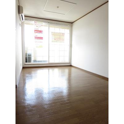 カサ　ベーリャ 203【管理NO：1-010572401-02030】 ★家具家電は申し込み後に搬入します★ ★2026年10月中旬入居可能★の物件写真2