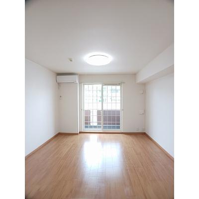 レストプレイスⅡ 102【管理NO：1-013934401-01020】 ★家具家電は申し込み後に搬入します★ ★2026年09月下旬入居可能★の物件写真2