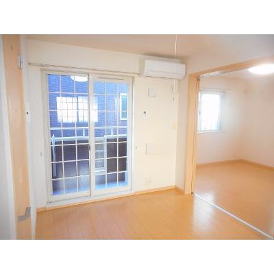 プリムローズやなせ 101【管理NO：1-016302001-01010】 ★家具家電は申し込み後に搬入します★ ★2026年10月下旬入居可能★の物件写真2