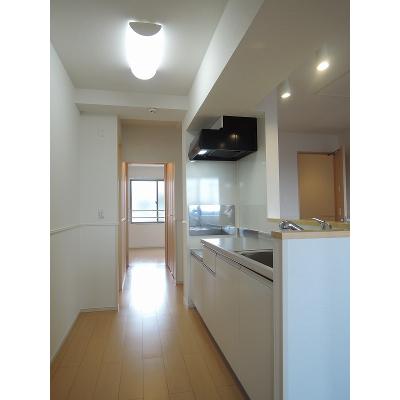レニティフ　Ⅱ 303【管理NO：1-020104302-03030】 ★家具家電は申し込み後に搬入します★ ★2026年12月中旬入居可能★の物件写真3