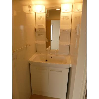 サクラ 303【管理NO：1-019139201-03030】 ★家具家電は申し込み後に搬入します★ ★2026年10月上旬入居可能★の物件写真6
