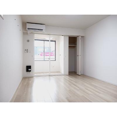 フリシュ 101【管理NO：1-026955301-01010】 ★家具家電は申し込み後に搬入します★ ★2026年10月下旬入居可能★の物件写真2