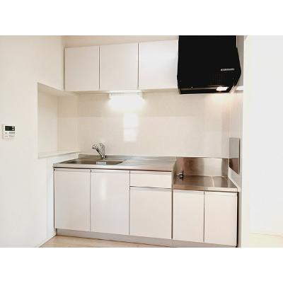 クレイン 201【管理NO：1-021924701-02010】 ★家具家電は申し込み後に搬入します★の物件写真3