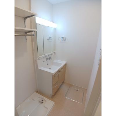 シエルクラスかわせみ 201【管理NO：1-028105801-02010】 ★家具家電は申し込み後に搬入します★の物件写真6